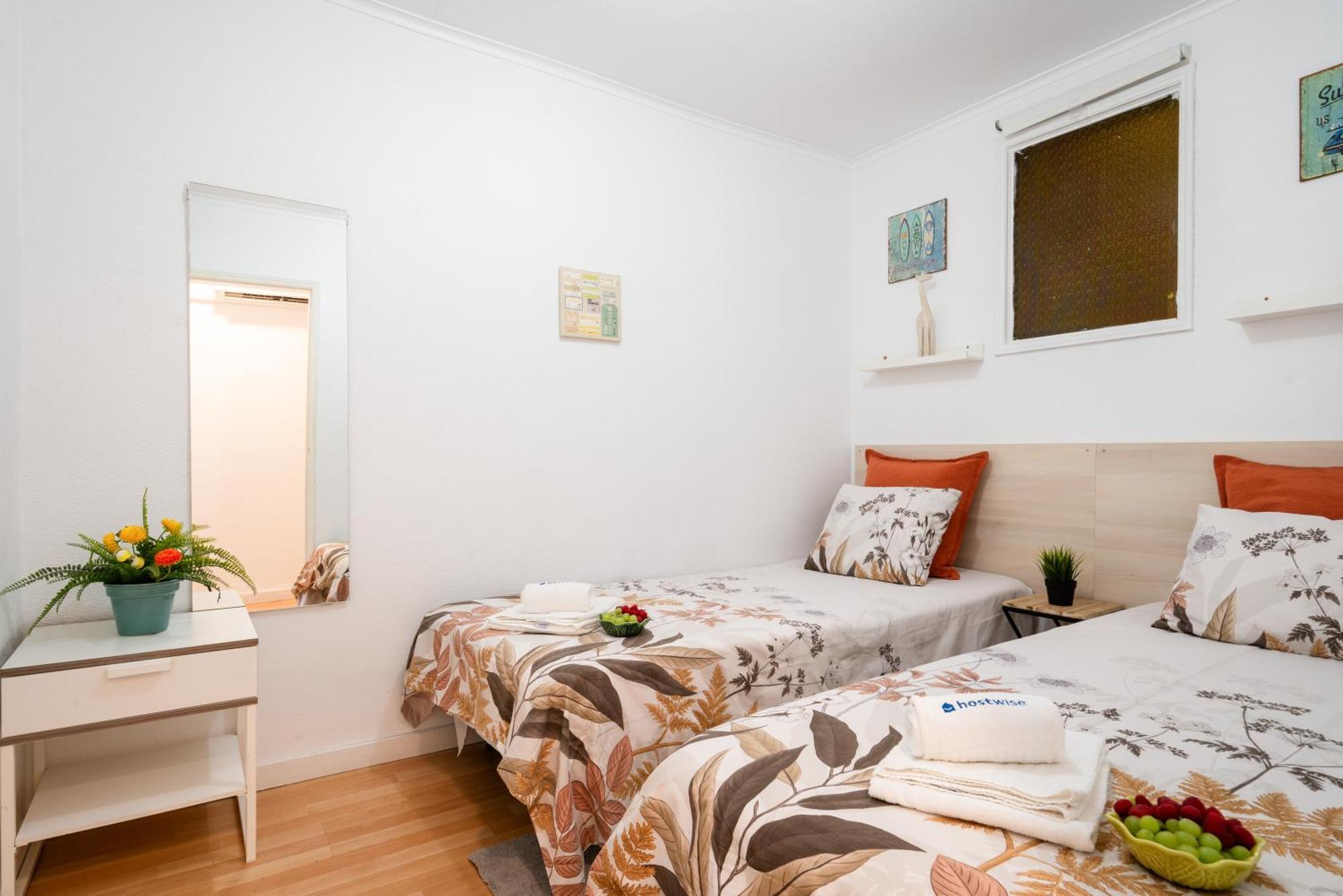 Appartamento Host Wise - Large Flat W Terrace - Ace Location At Aliados OOporto Esterno foto